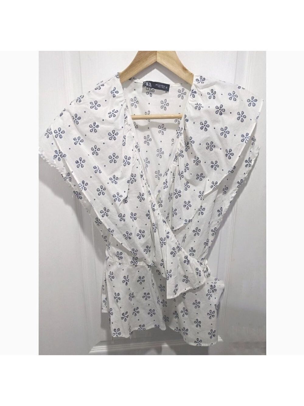 Zara | Eyelet Ruffle Wrap Top - Picture 2 of 10